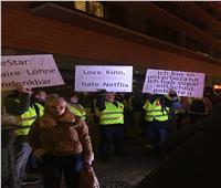بالصور.. وقفة احتجاجية للعاملين بالسينمات في برلين 