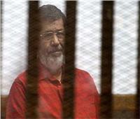 تأجيل محاكمة المعزول محمد مرسي وآخرين في اقتحام الحدود الشرقية لـ 10 مارس