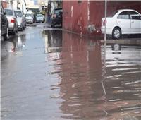 مياه الأمطار تتسبب في زحام مروري بالقاهرة