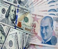 حجب السيولة المحلية يدفع الليرة التركية للتراجع 5% أمام الدولار الأمريكي