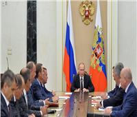 مجلس الأمن الروسي يجتمع برئاسة «بوتين» بشكلٍ طارئٍ لمناقشة الوضع في فنزويلا