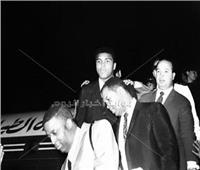 في عيدها الـ87| من بينهم «علي كلاي» .. مشاهير وزعماء ارتحلوا عبر «مصر للطيران»