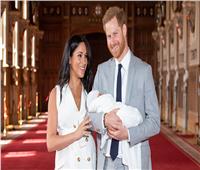 الأمير هاري البريطاني وزوجته ميجان يعربان عن تقديرهما لجميع الأمهات