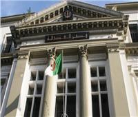 مسؤولون جزائريون سابقون ورجال أعمال يمثلون أمام القضاء