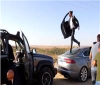 فيديو | محمد إمام يستعرض عضلاته في كواليس «هوجان»