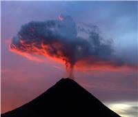 ثورة بركان في بالي الإندونيسية تتسبب في إلغاء رحلات طيران