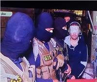 صور| ضابط مفصول تحول إلى «إرهابي خطير».. من هو هشام عشماوي الذي تسلمته مصر
