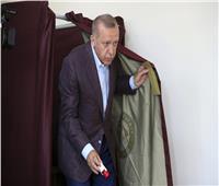 بعد الهزيمة الثانية.. أردوغان يظهر وجها آخر للديمقراطية بتقليص صلاحيات «أوغلو»