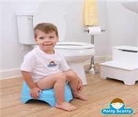 خطوات بسيطة وسهلة لتعويد طفلك دخول الحمام 
