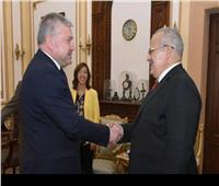 رئيس جامعة القاهرة يلتقي سفير أرمينيا لبحث سبل التعاون الأكاديمي