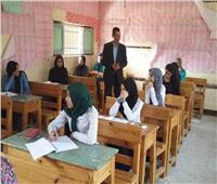 «طلاب الثانوية العامة بالبحيرة» يؤدون امتحانات الدور الثاني للغة الإنجليزية