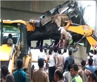إصابة 41 شخصا إثر سقوط حافلة في ممر ضيق بكشمير الهندية