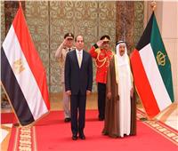 التلفزيون الرسمي ووسائل الإعلام والصحف الكويتية تحتفي بزيارة الرئيس السيسي