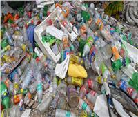 للتخلص من النفايات البلاستيكية.. قرية فلبينية تبادل الأرز بالقمامة