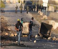 إصابة شاب فلسطيني برصاص الاحتلال وإغلاق متاجر في عزون شرق قلقيلية