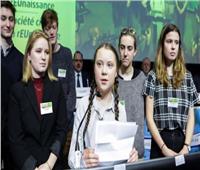 غريتا تونبرج.. طفلة سويدية تحمل هموم العالم لمكافحة تغير المناخ