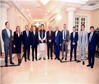 رئيس وزراء باكستان يستقبل وفد رجال أعمال مصري لبناني