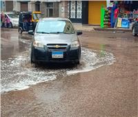 فيديو| تكدس مروري بسبب هطول الأمطار الغزيرة على شوارع «المحروسة»