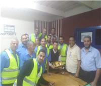 صور| مدير مطار شرم الشيخ يكرم رجال الخدمات الأرضية