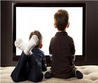 في يومه العالمي| «أخصائية» تكشف مزايا وعيوب التلفزيون على الأطفال