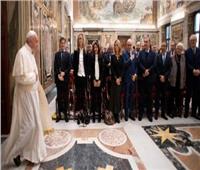 البابا فرنسيس يستقبل أعضاء مركز "روزاريو ليفاتينو" في روما