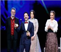 صور| الفيلم التونسي «بيك نعيش» يحصد ٣ جوائز بمهرجان القاهرة السينمائي