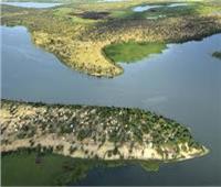 رئيس نيجيريا يحذر من تداعيات ظاهرة التغير المناخي على بحيرة تشاد