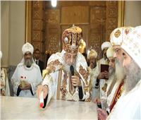 البابا تواضروس يدشن 3 مذابح كنيسة مارجرجس بسوهاج