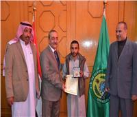 محافظ الإسماعيلية يكرم الفائزين في سباقات مهرجان الهجن بشرم الشيخ 