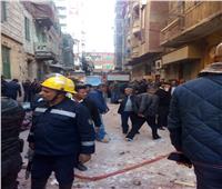 بالصور| إصابة شخص في انهيار عقار بالإسكندرية.. وإخلاء آخر مجاور له