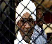 النائب العام السوداني يحسم الجدل بشأن تسليم البشير للجنائية الدولية