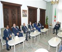 الرئيس الجزائري يستقبل الولاة في ختام اجتماعهم بالحكومة