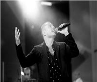 عمرو دياب ينشر صور حفل ألبومه الجديد «سهران»
