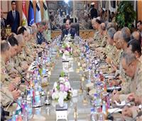الرئيس السيسي يترأس اجتماعا موسعا لقيادات القوات المسلحة