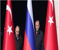 أردوغان يتوقع التوصل إلى وقف إطلاق نار في إدلب خلال محادثات مع بوتين