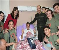 «مكرم» تزور مصابي القوات المسلحة بصحبة وفد من أبناء الجيلين الثاني والثالث لـ«مصريي كندا»