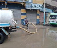  شفط تجمعات الأمطار بالمنوفية ومكافآت فورية لعمال النظافة