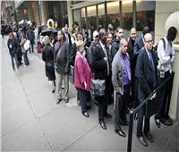 تداعيات «كورونا».. طلبات إعانة البطالة الأمريكية تقفز إلى مستوى قياسي