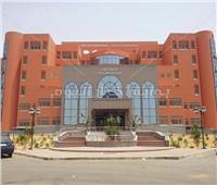 «الخشت » تجهيز مستشفى الشيخ زايد لعزل أعضاء هيئة التدريس  والطلاب