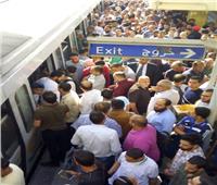 وزير النقل يكشف سبب الزحام في محطة مترو العتبة