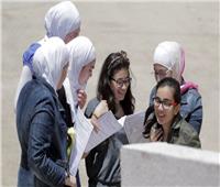 بشكلٍ كاملٍ.. البنات يسيطرن على ترتيب «أوائل الثانوية العامة أدبي» في فلسطين