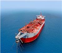 بريطانيا تحذر من كارثة بيئية في البحر الأحمر بسبب تسرب النفط من سفينة صافر