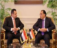 رئيس الوزراء اليمني يوجه الشكر لمصر على التسهيلات التي تقدمها لليمنيين