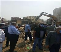 محافظ القاهرة يتفقد أعمال الإزالة الجارية بمنطقة عرب الحصن١