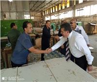 نقابة الكيماويات تستعرض مطالب عمال «مصر للحرير» بكفر الدوار