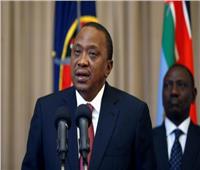 رئيس كينيا يمدد حظر التجول لمدة شهرين