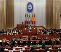 برلمان قرغيزستان يجتمع لبحث تشكيل حكومة جديدة وسط اضطرابات