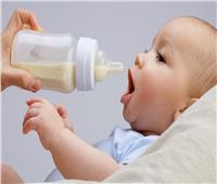 «نصيحة طبية».. الطريقة الصحيحة لتحضير الحليب الصناعي لطفلك