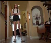 مراهقة أمريكية تدخل موسوعة جينيس "لأطول ساقين"
