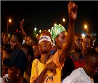 الرئيس النيجيري يطالب بوقف الاحتجاجات في شوارع البلاد